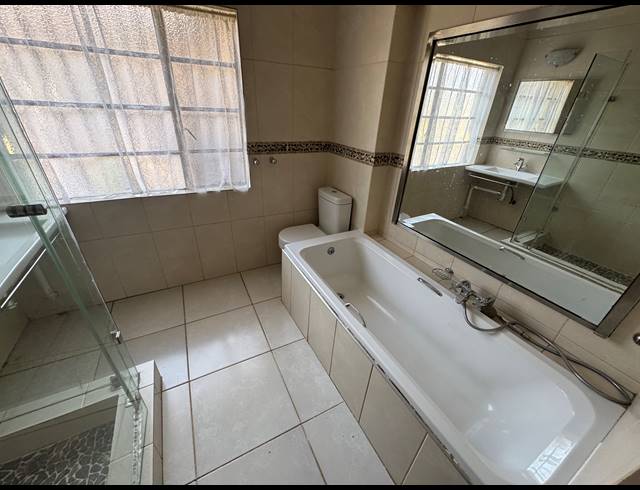 4 BEDROOM HOUSE FOR SALE IN DALVIEW